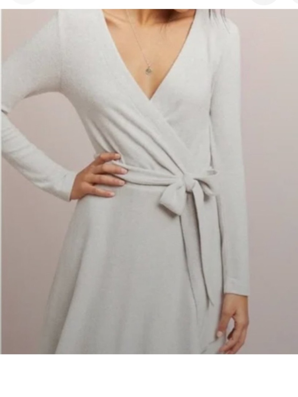 Anthropologie Saturday
Sunday Cream Cloud Fleece
Tan Wrap Dress XL